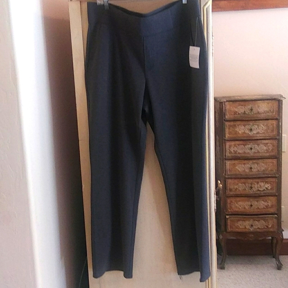 DG2 knit slacks